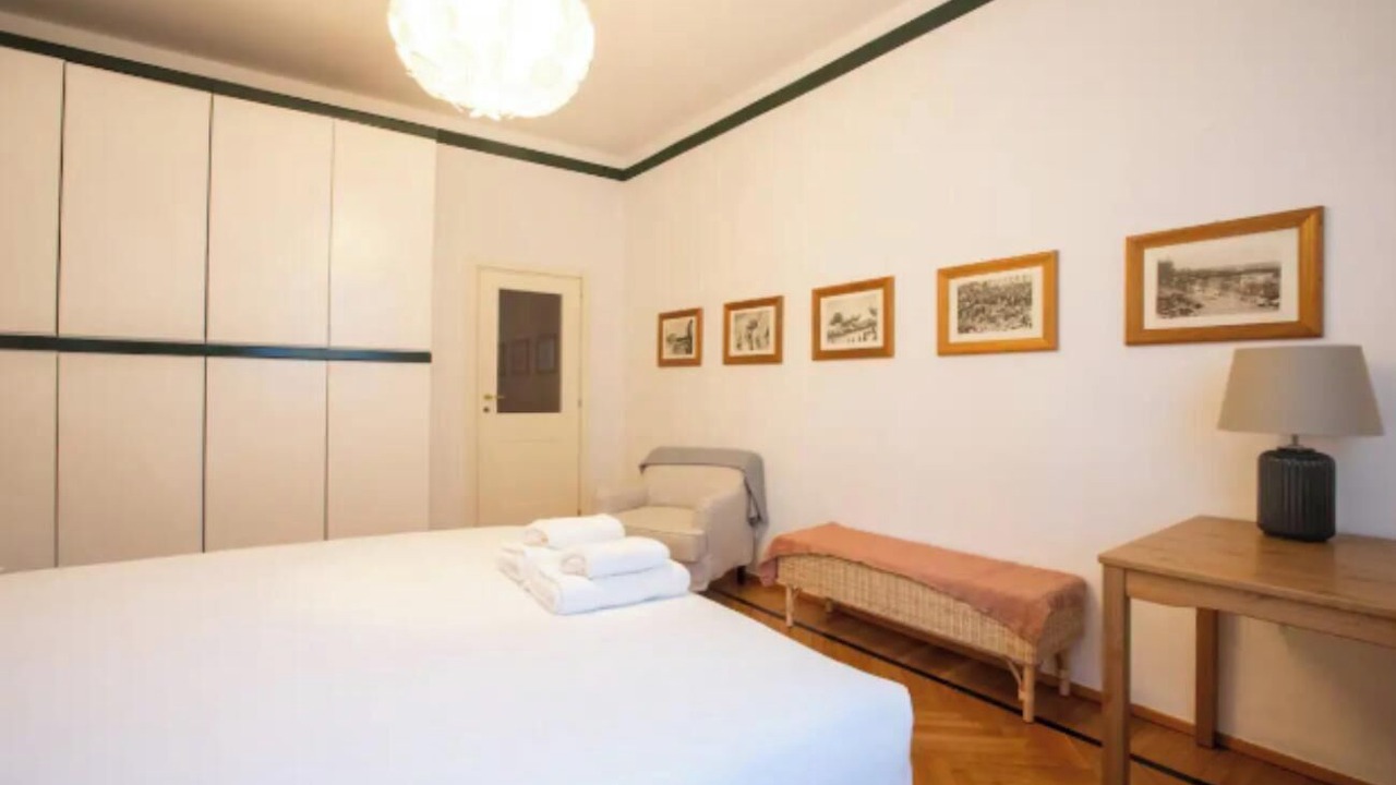 Photo of Bedroom in Magenta