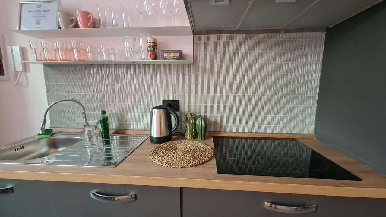 Photo of Kitchen in Magenta