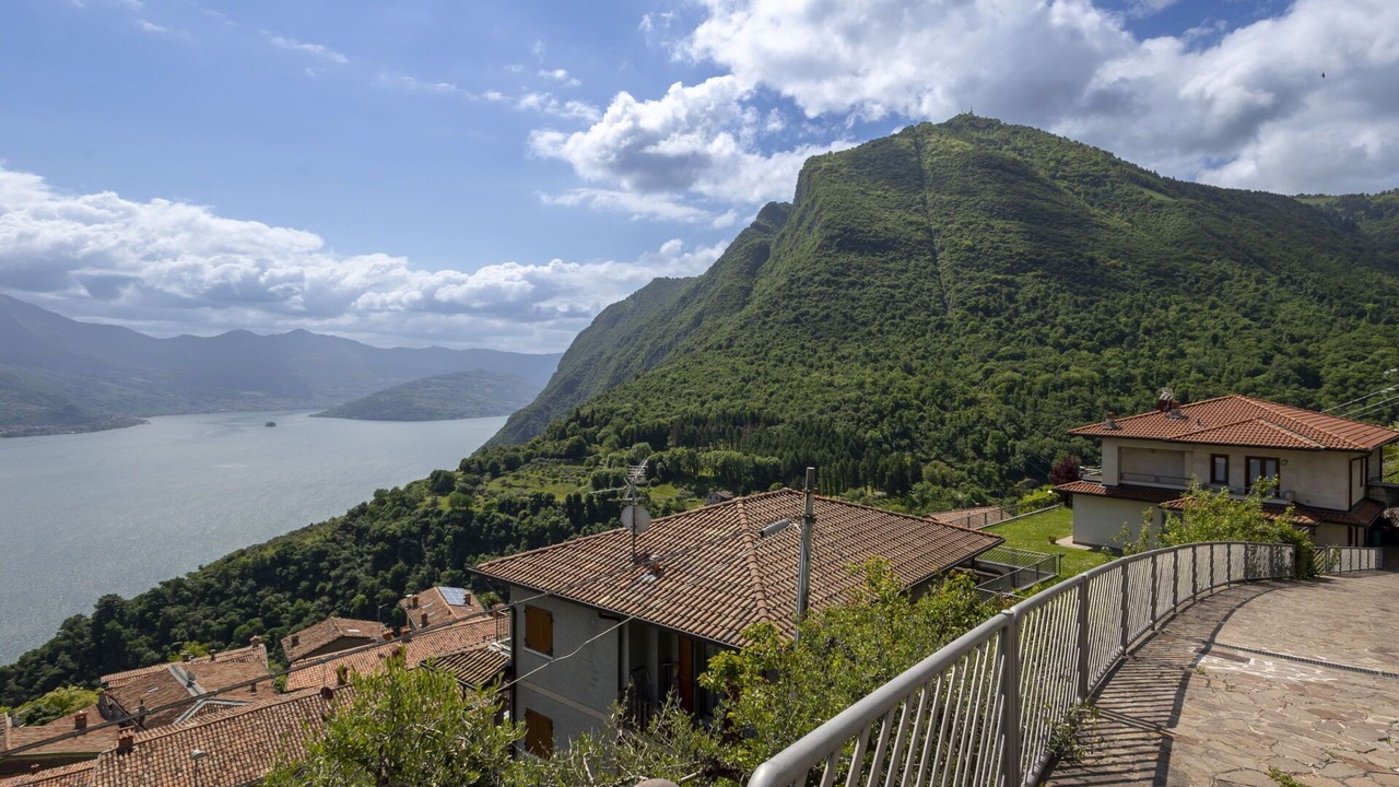 Photo of Others in Riva di Solto