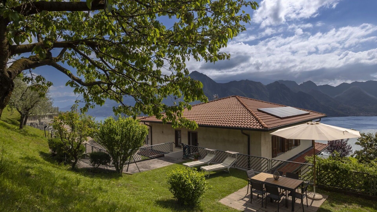 Photo of Patio Balcony in Riva di Solto
