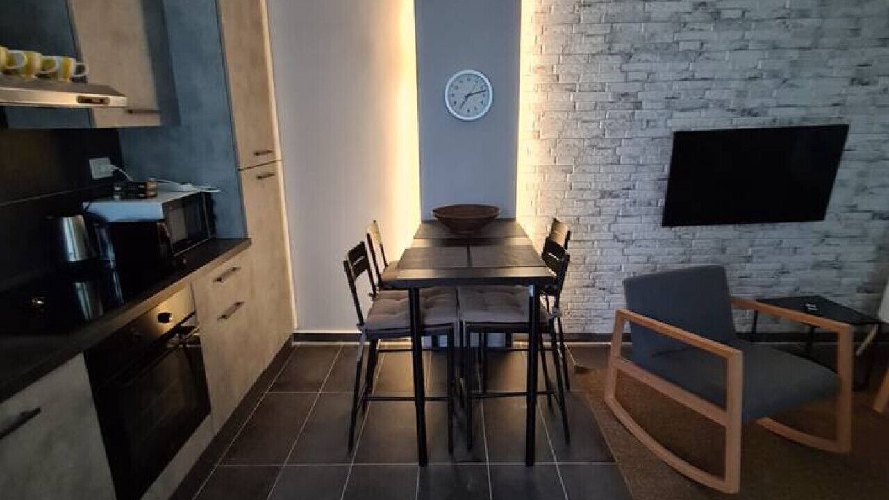 Photo of Kitchen in Magenta