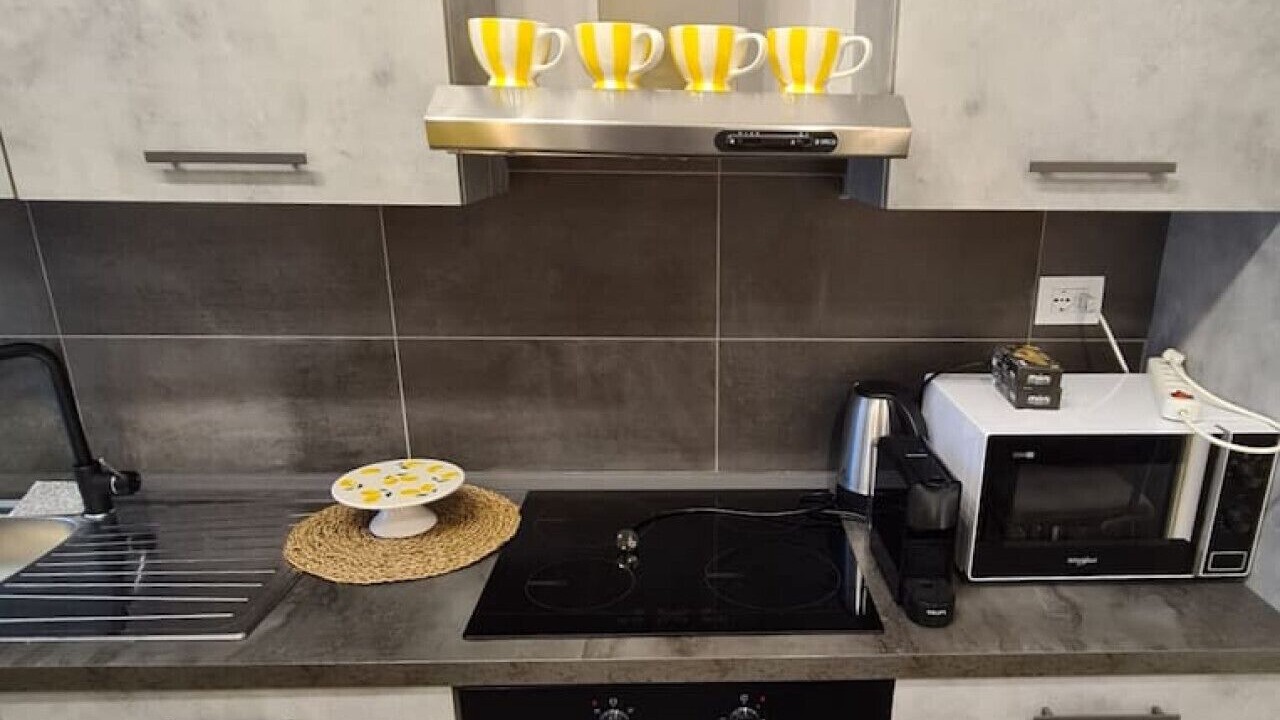 Photo of Kitchen in Magenta