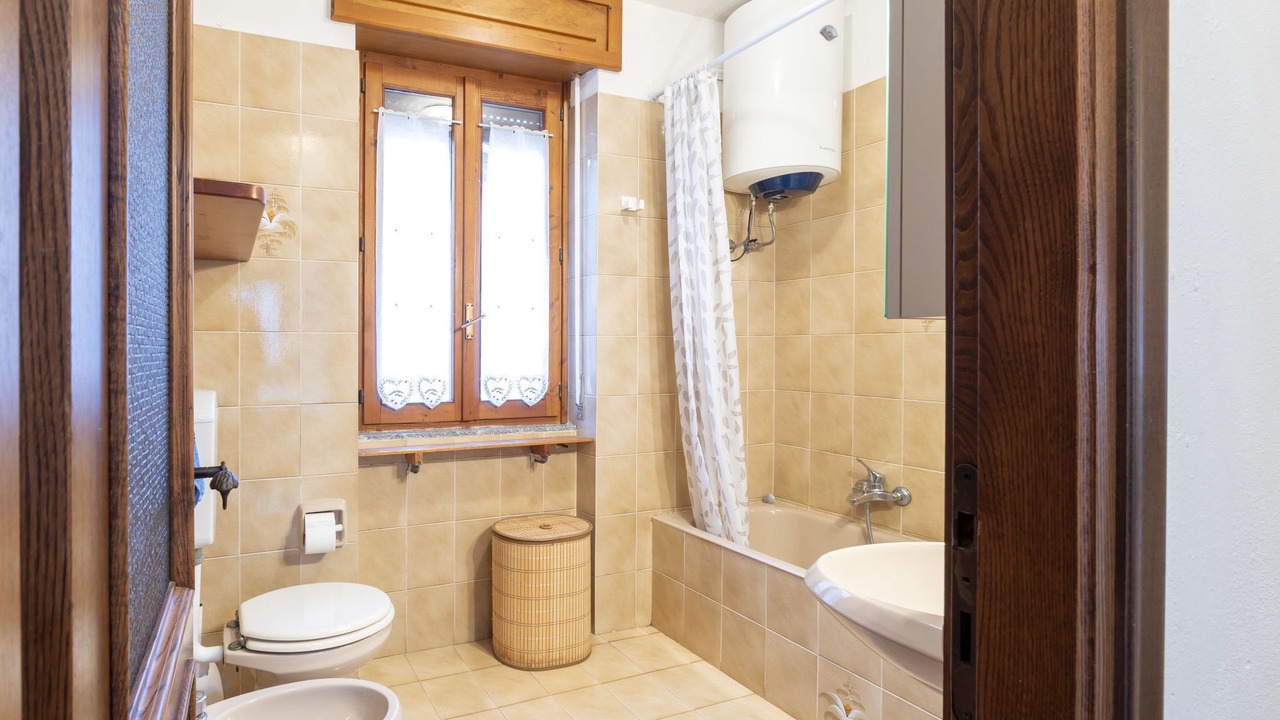 Photo of Bathroom in Cataeggio