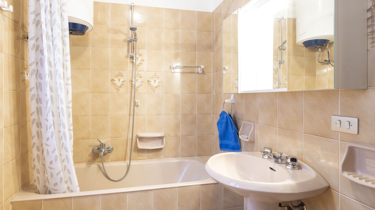 Photo of Bathroom in Cataeggio