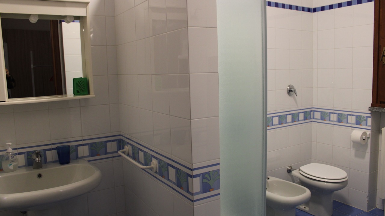 Photo of Bathroom in Cava Manara