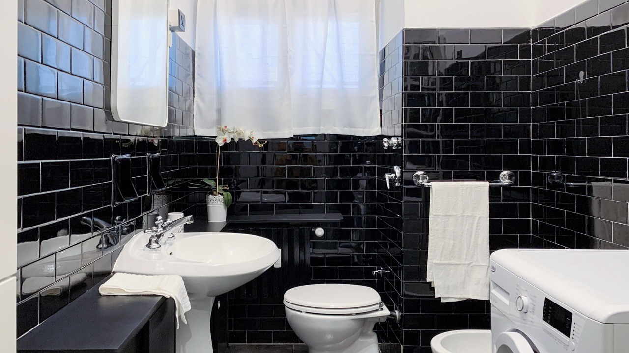 Photo of Bathroom in Turro