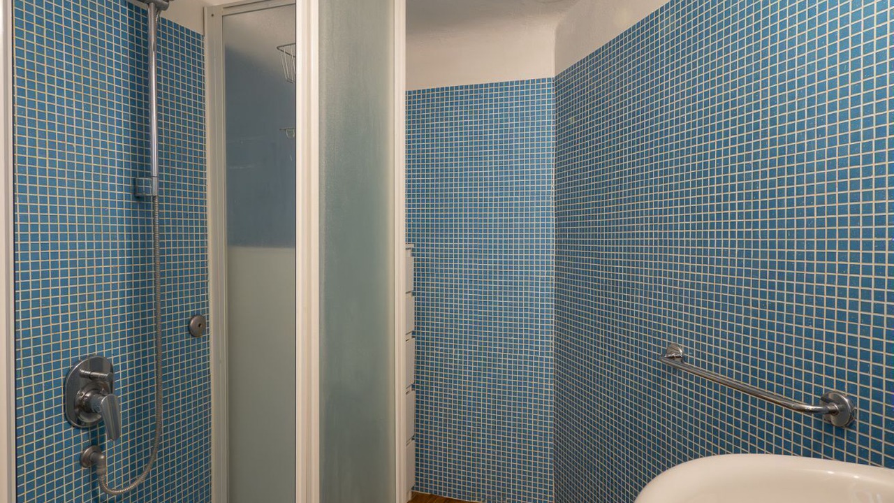 Photo of Bathroom in Central Station