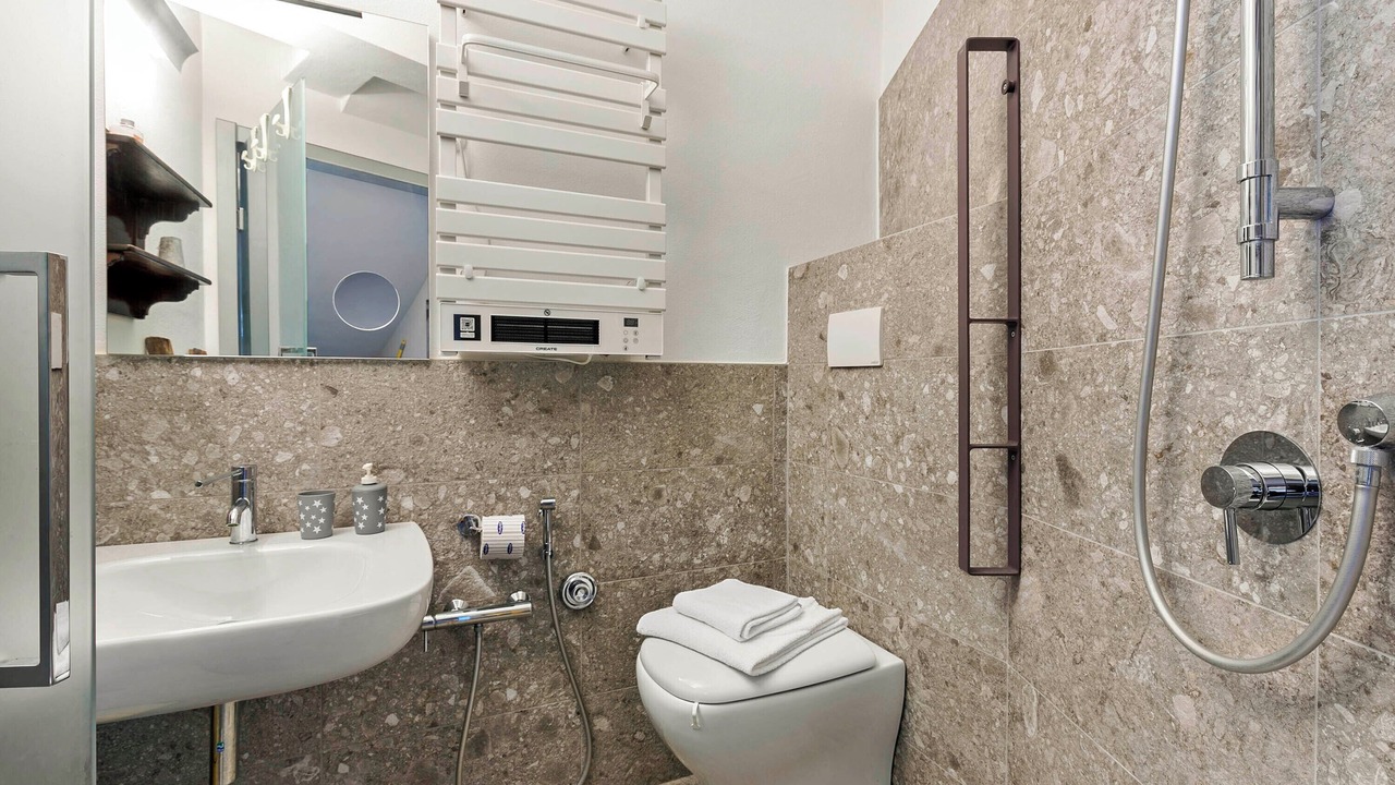 Photo of Bathroom in Cunettone-villa
