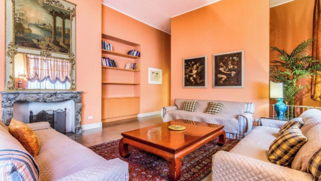 Photo of Livingroom in Chinatown