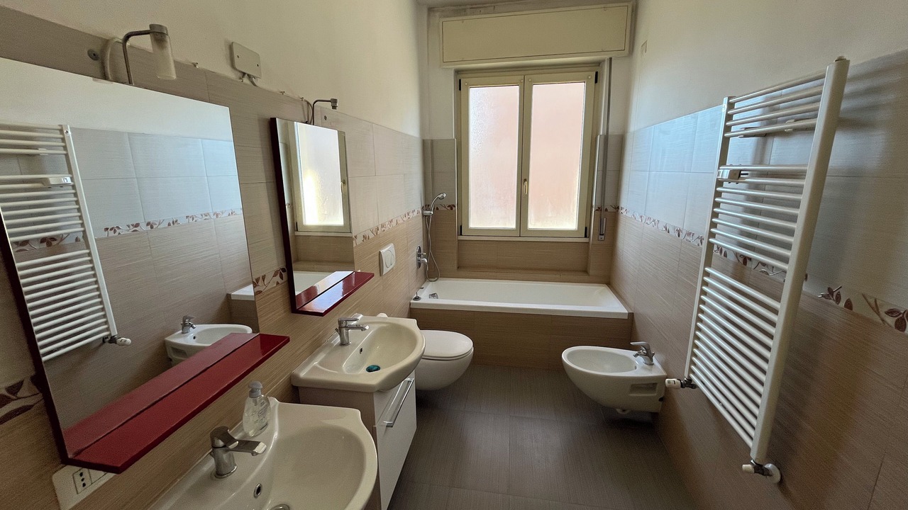 Photo of Bathroom in Stazione