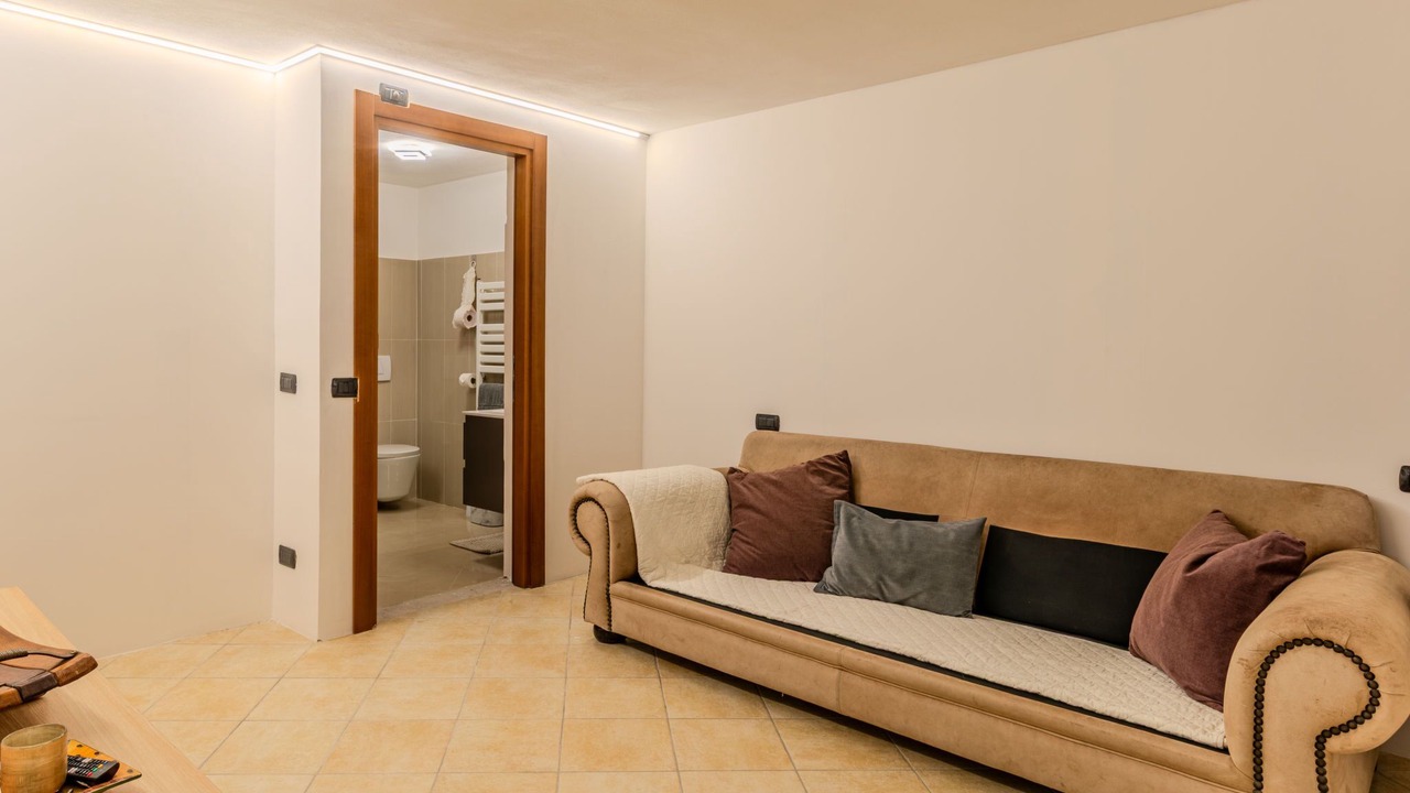 Photo of Livingroom in Casnate Con Bernate