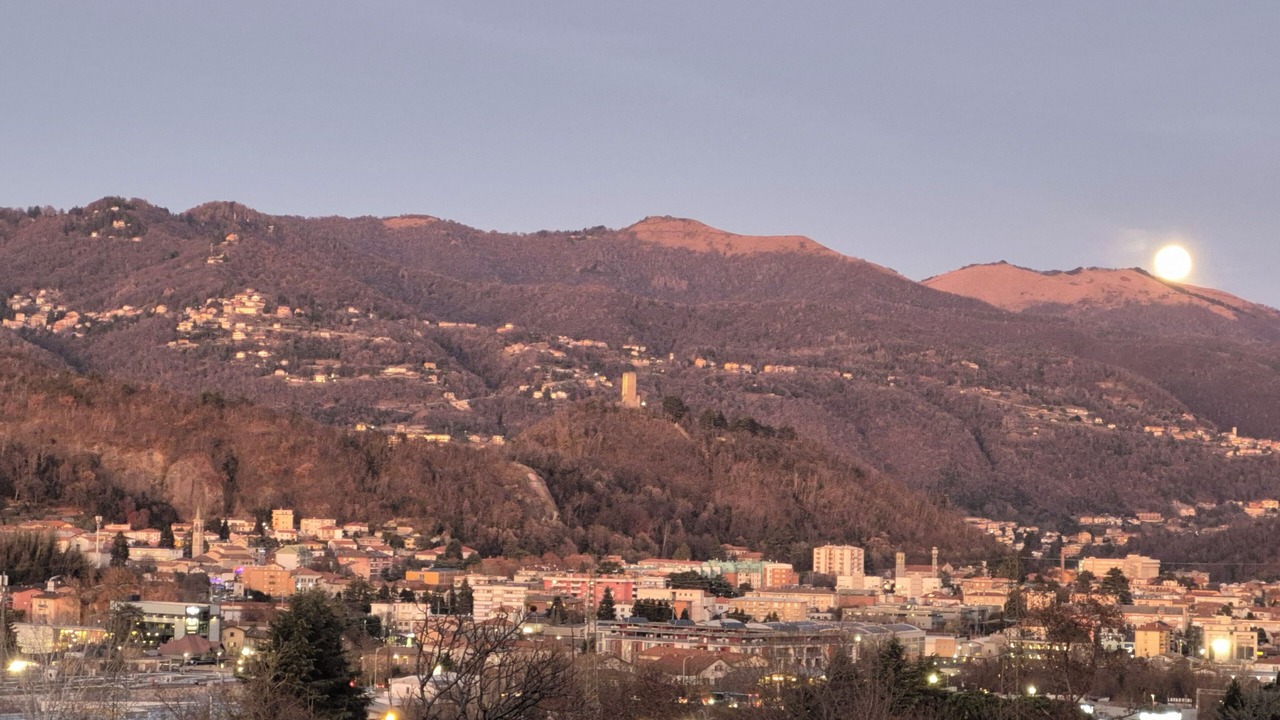 Photo of Others in Albate