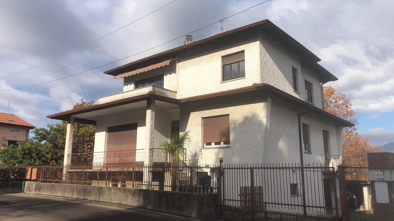 Photo of Outdoor in Albate