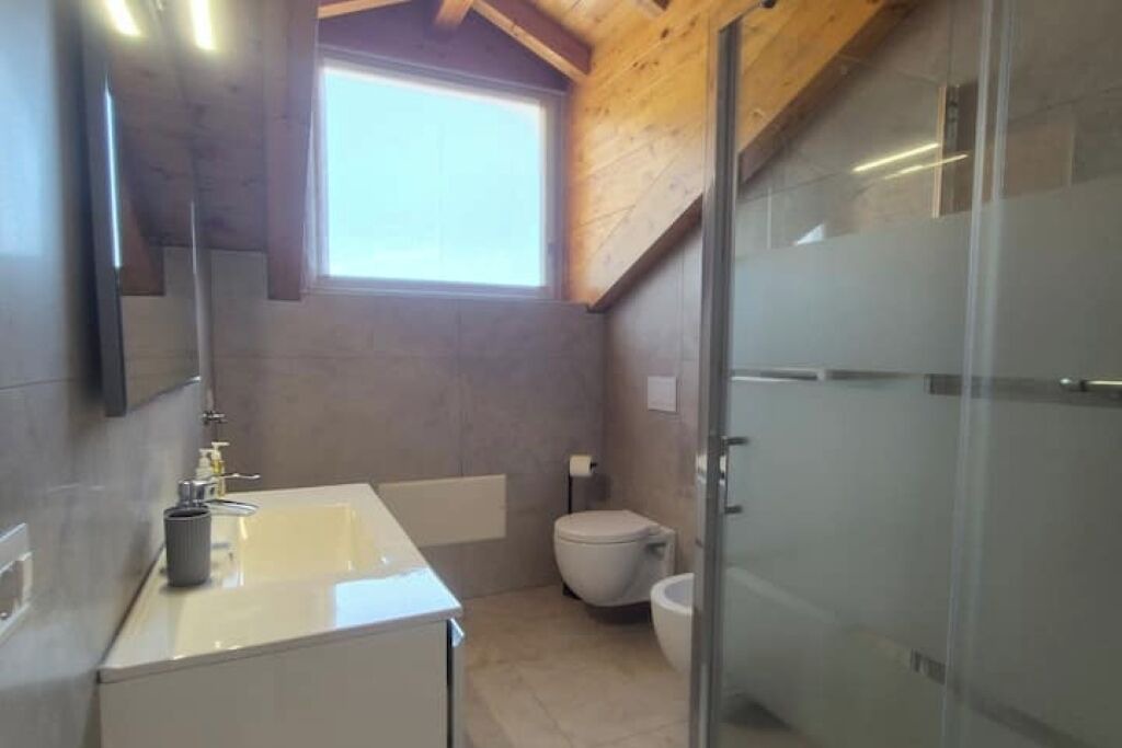Photo of Bathroom in Menaggio