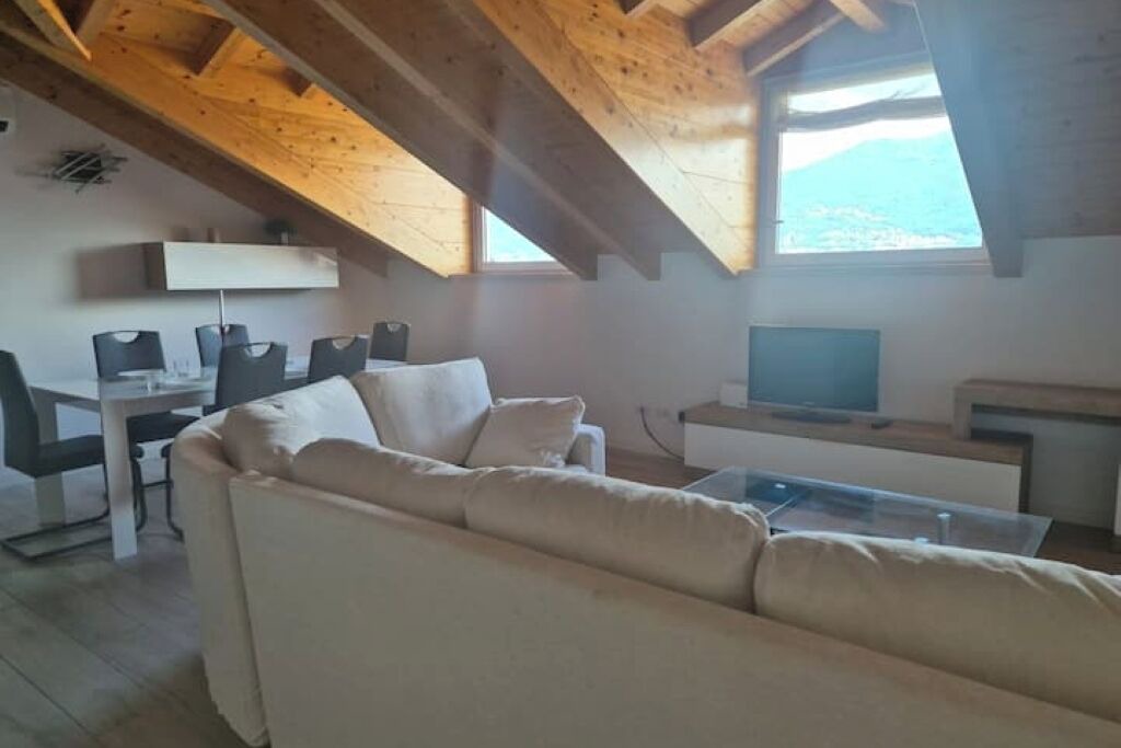 Photo of Livingroom in Menaggio