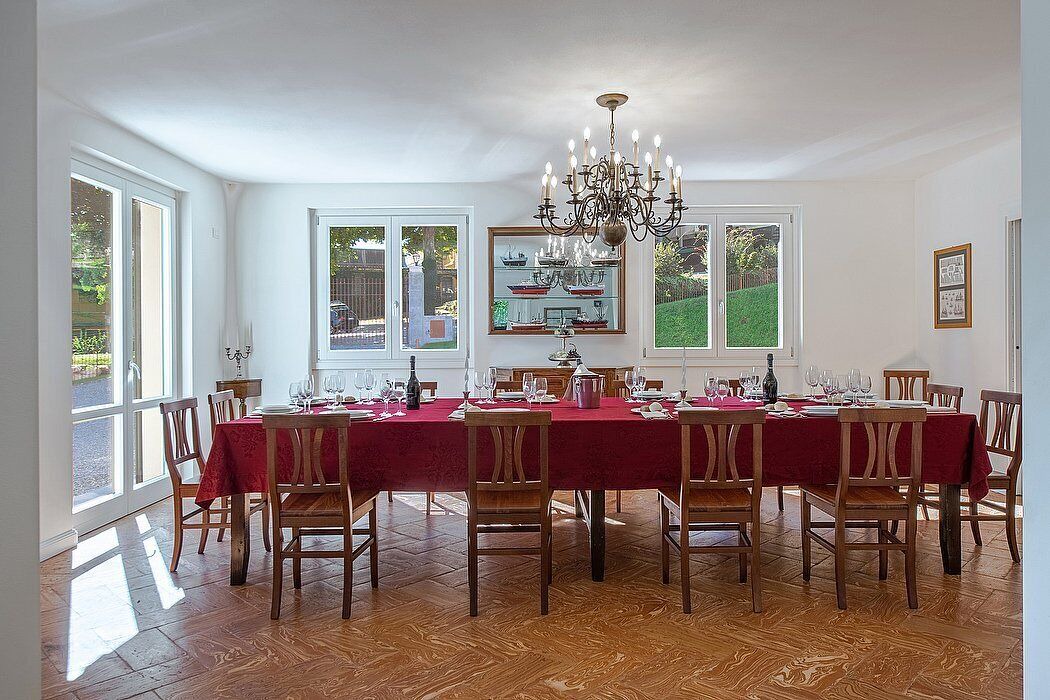Photo of Others in Calozzo
