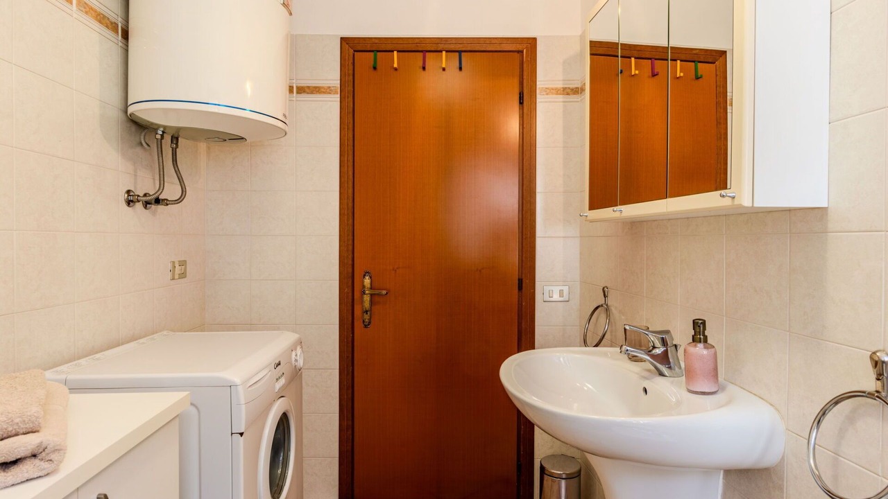 Photo of Bathroom in Claino Con Osteno