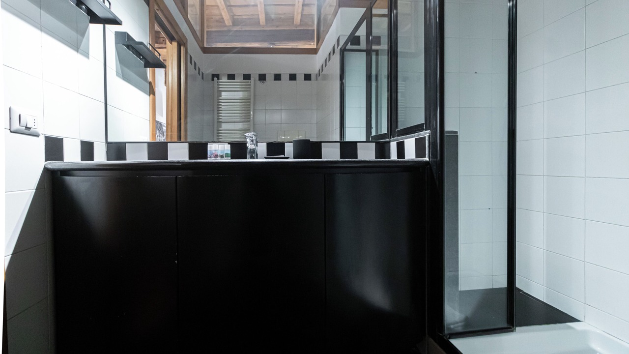 Photo of Bathroom in Milan Centre