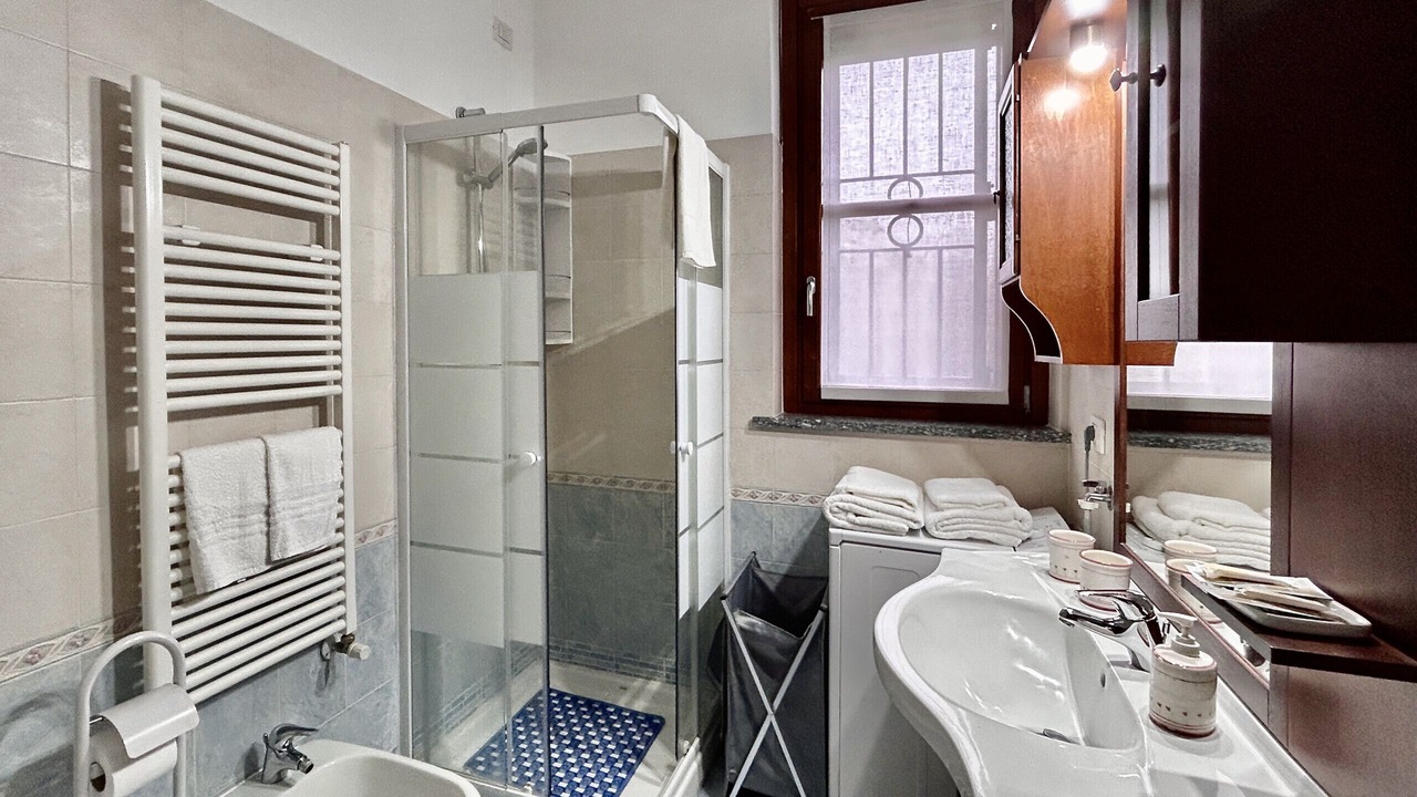 Photo of Bathroom in Gallaratese