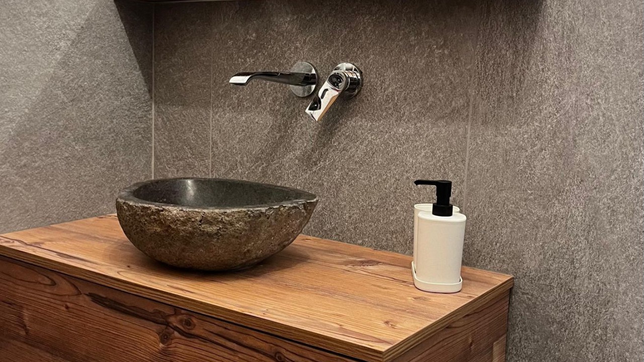 Photo of Bathroom in Premana
