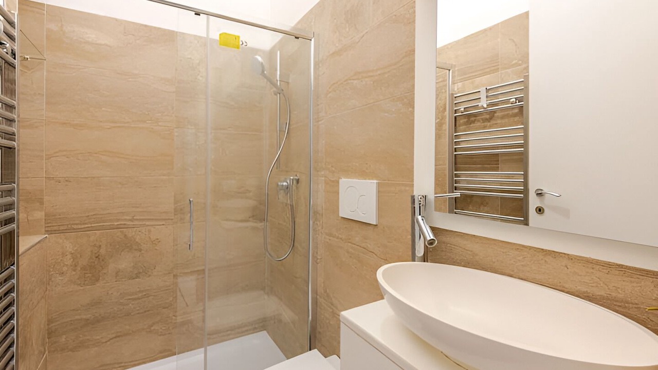 Photo of Bathroom in Niguarda