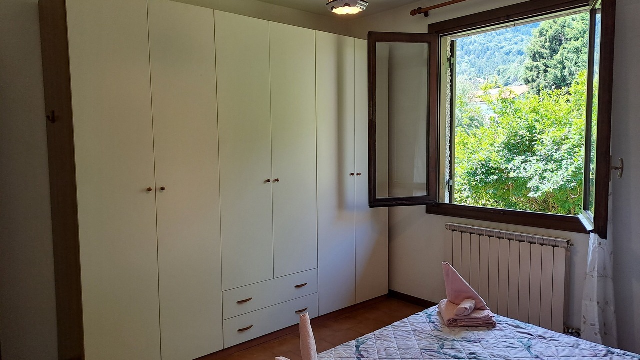 Photo of Bedroom in Magreglio