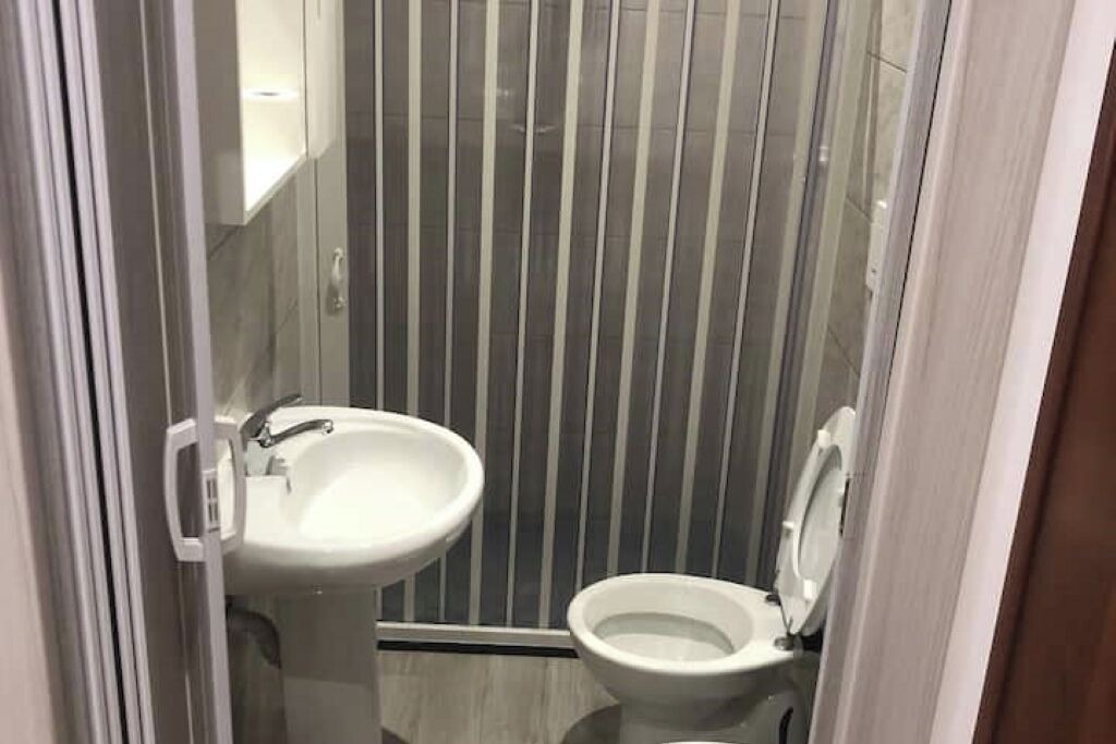 Photo of Bathroom in Villa San Giovanni