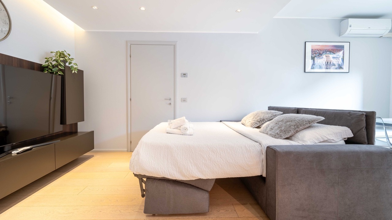 Photo of Bedroom in Tricolore