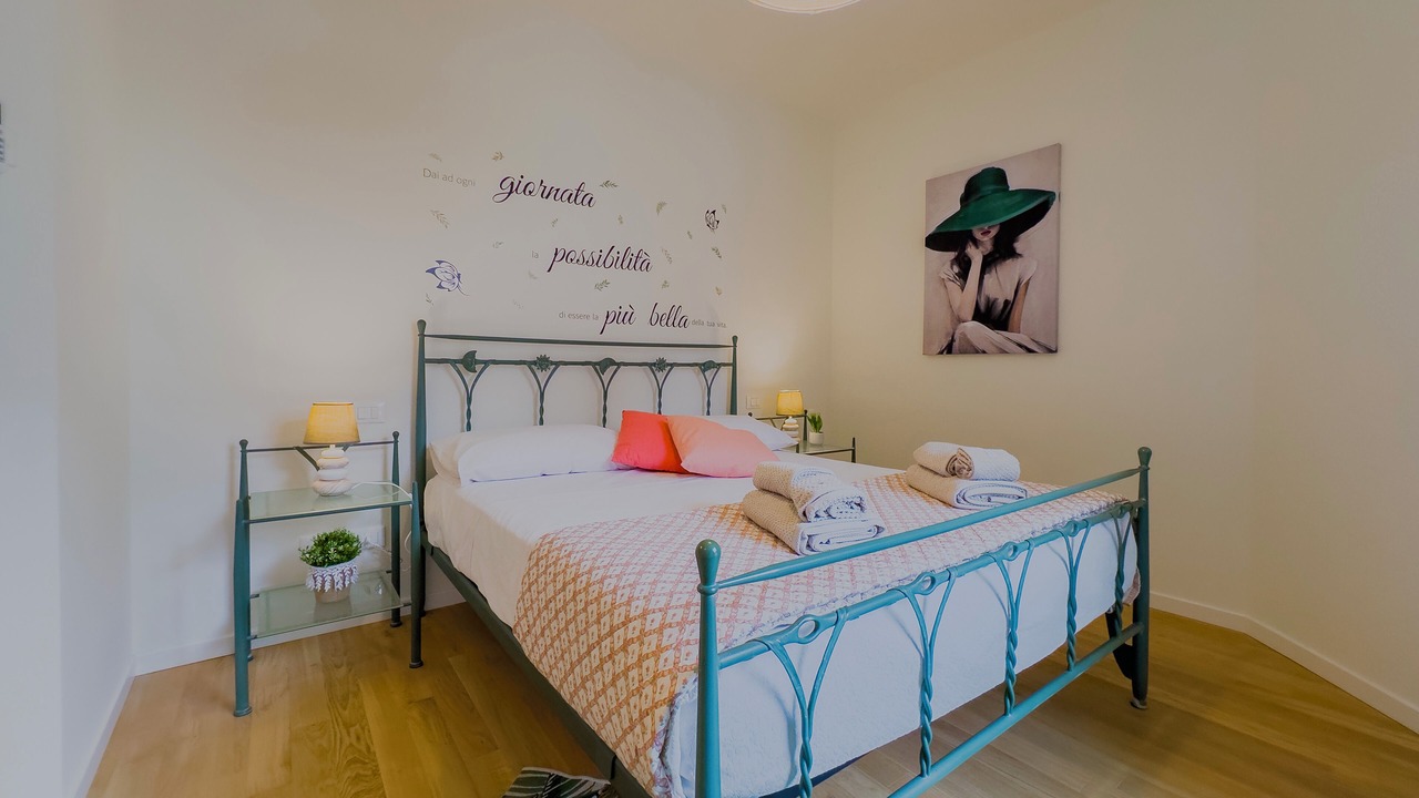 Photo of Bedroom in Iseo