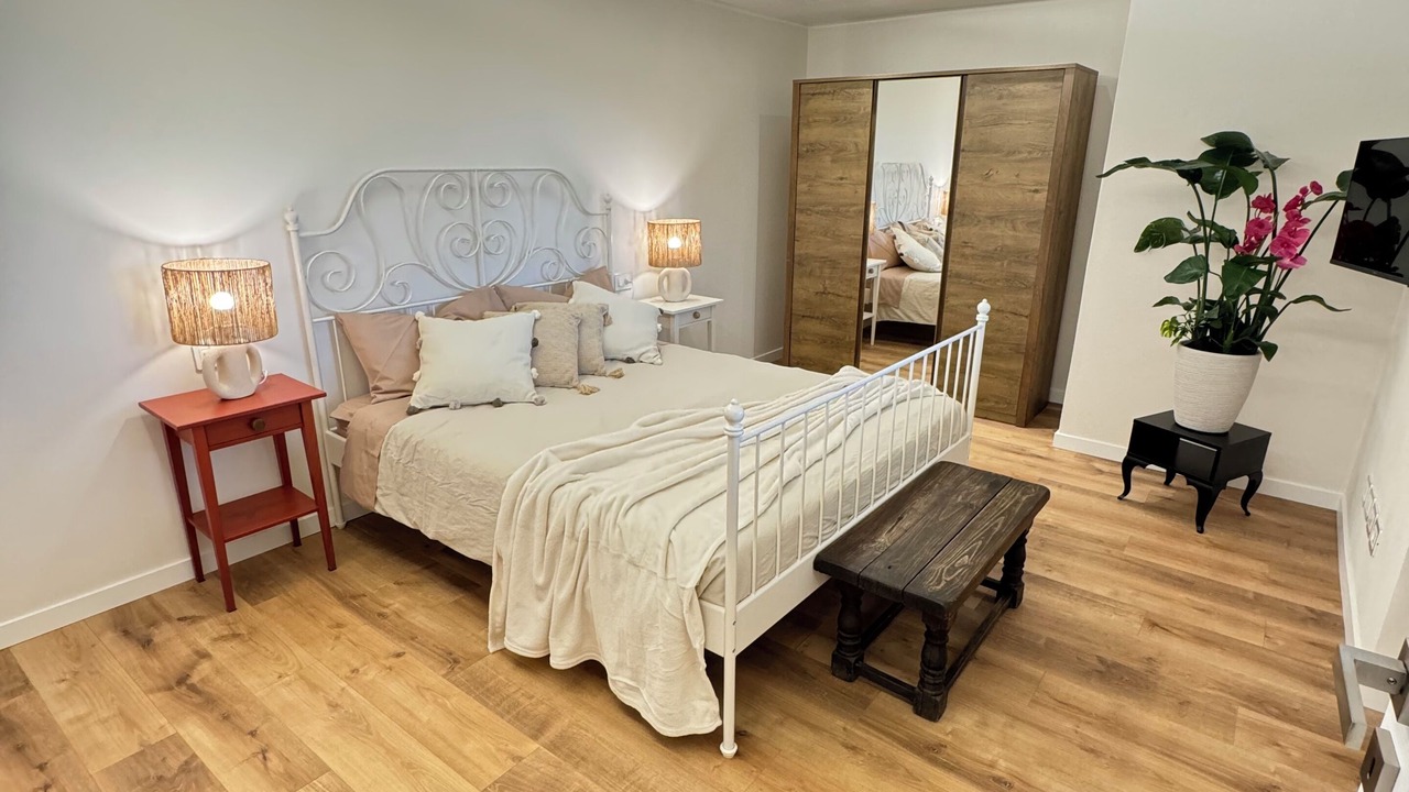 Photo of Bedroom in Padenghe sul Garda