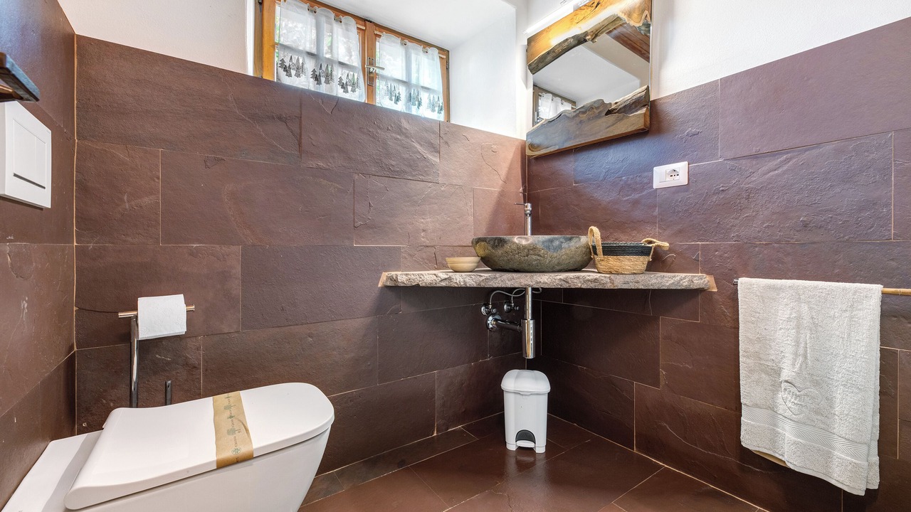 Photo of Bathroom in Schignano