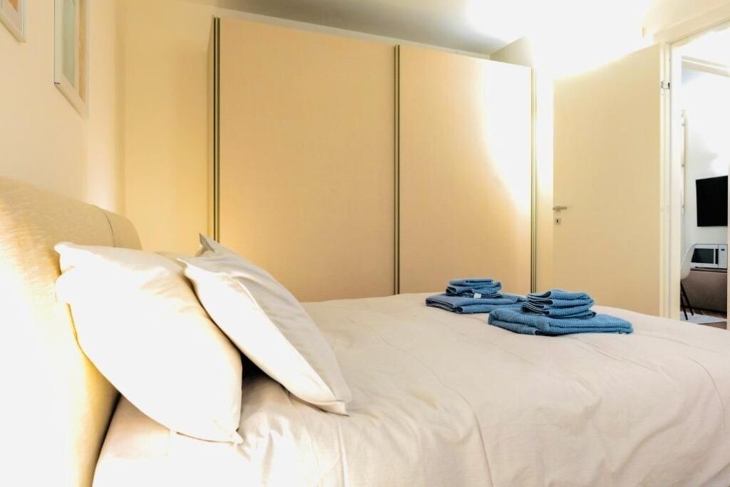 Photo of Bedroom in Iseo