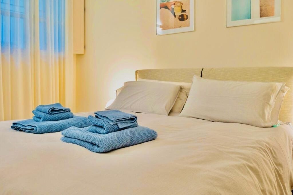 Photo of Bedroom in Iseo