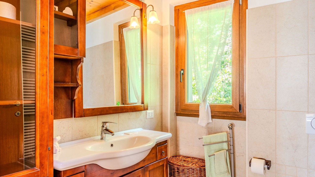 Photo of Bathroom in Cima
