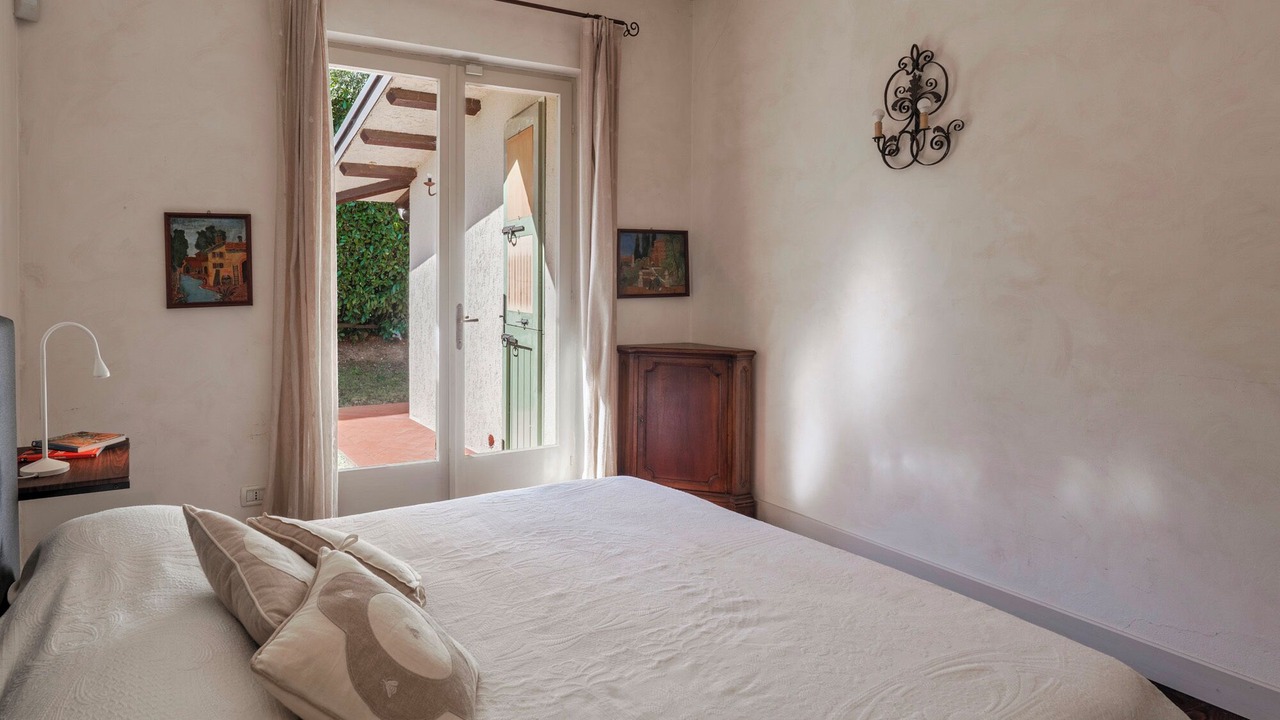 Photo of Bedroom in Paradiso