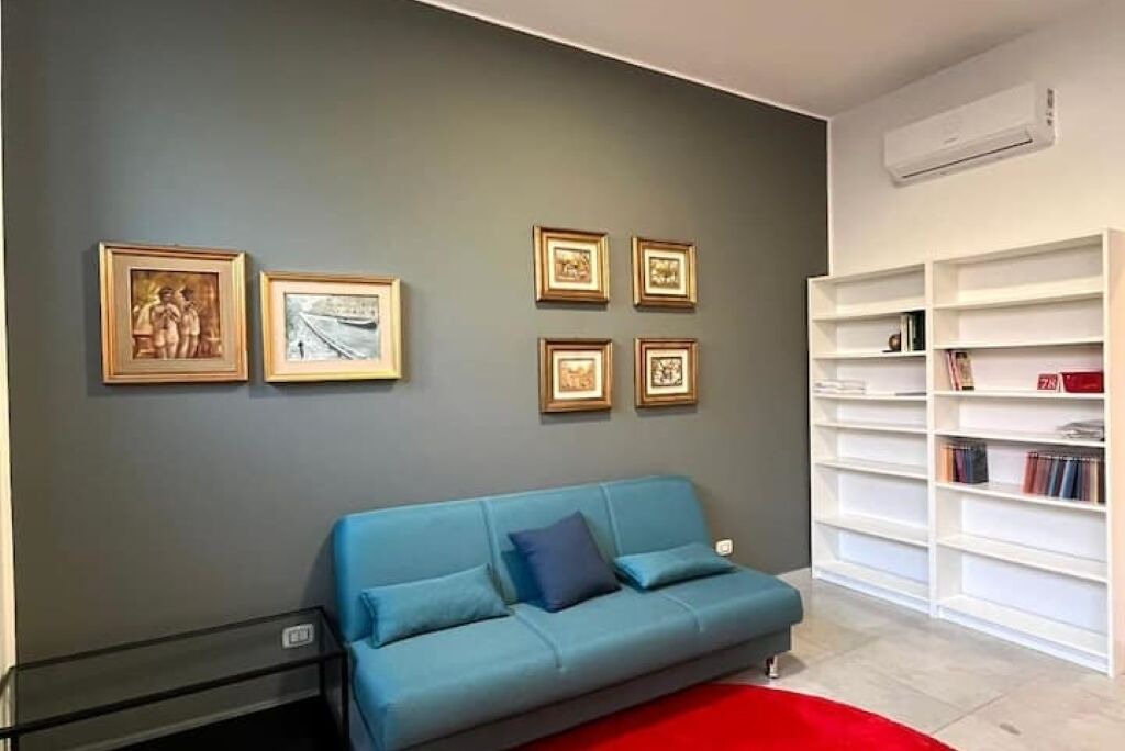 Photo of Livingroom in Navigli