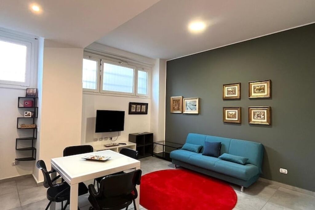 Photo of Livingroom in Navigli