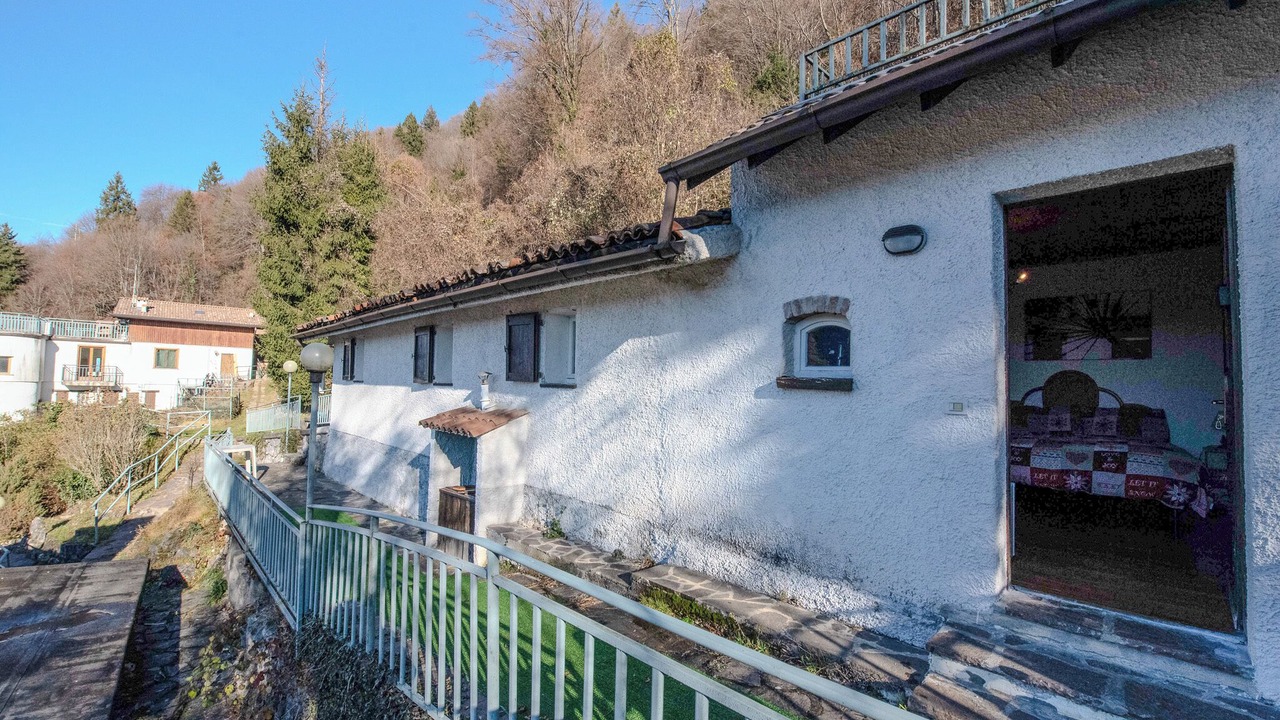 Photo of Outdoor in Serina