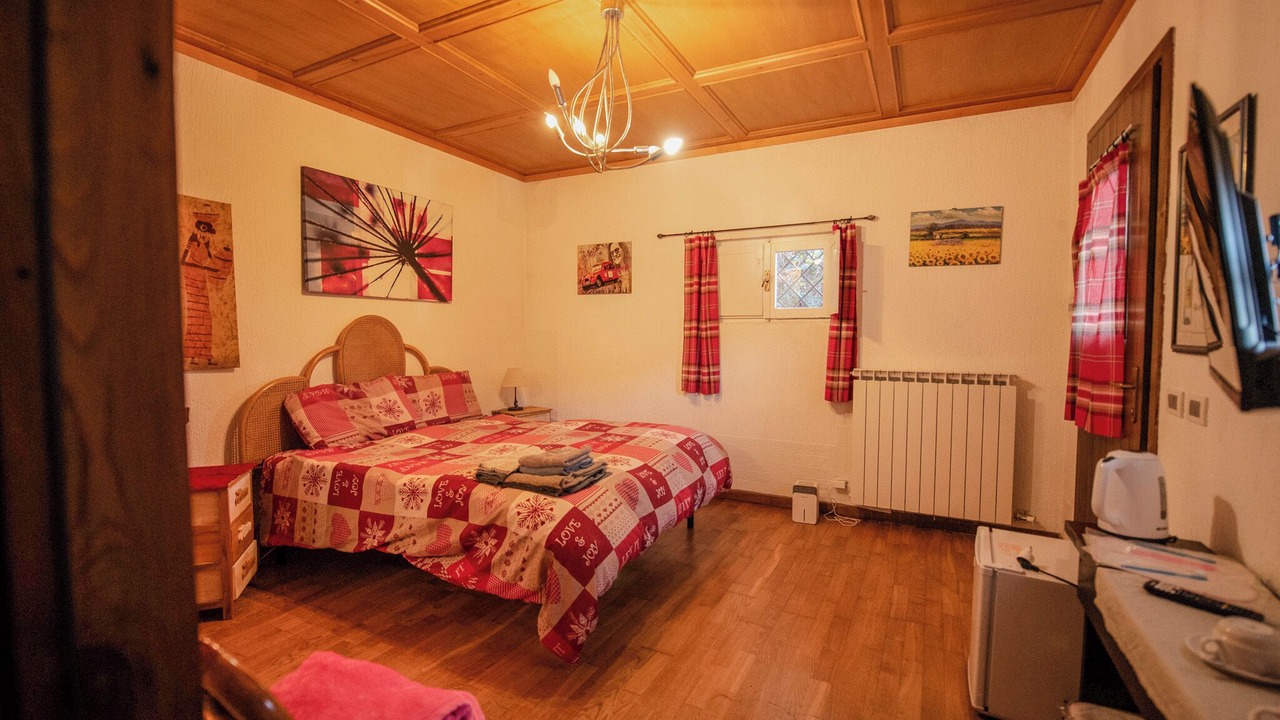 Photo of Bedroom in Serina