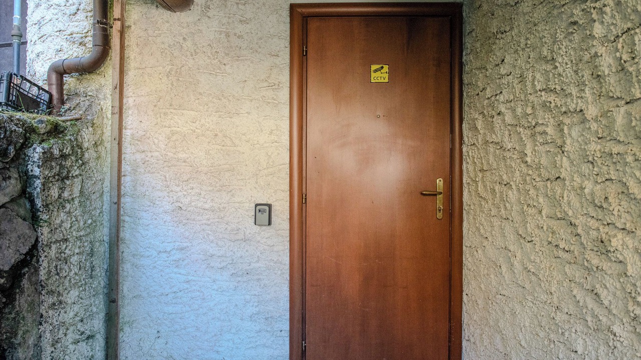 Photo of Outdoor in Serina