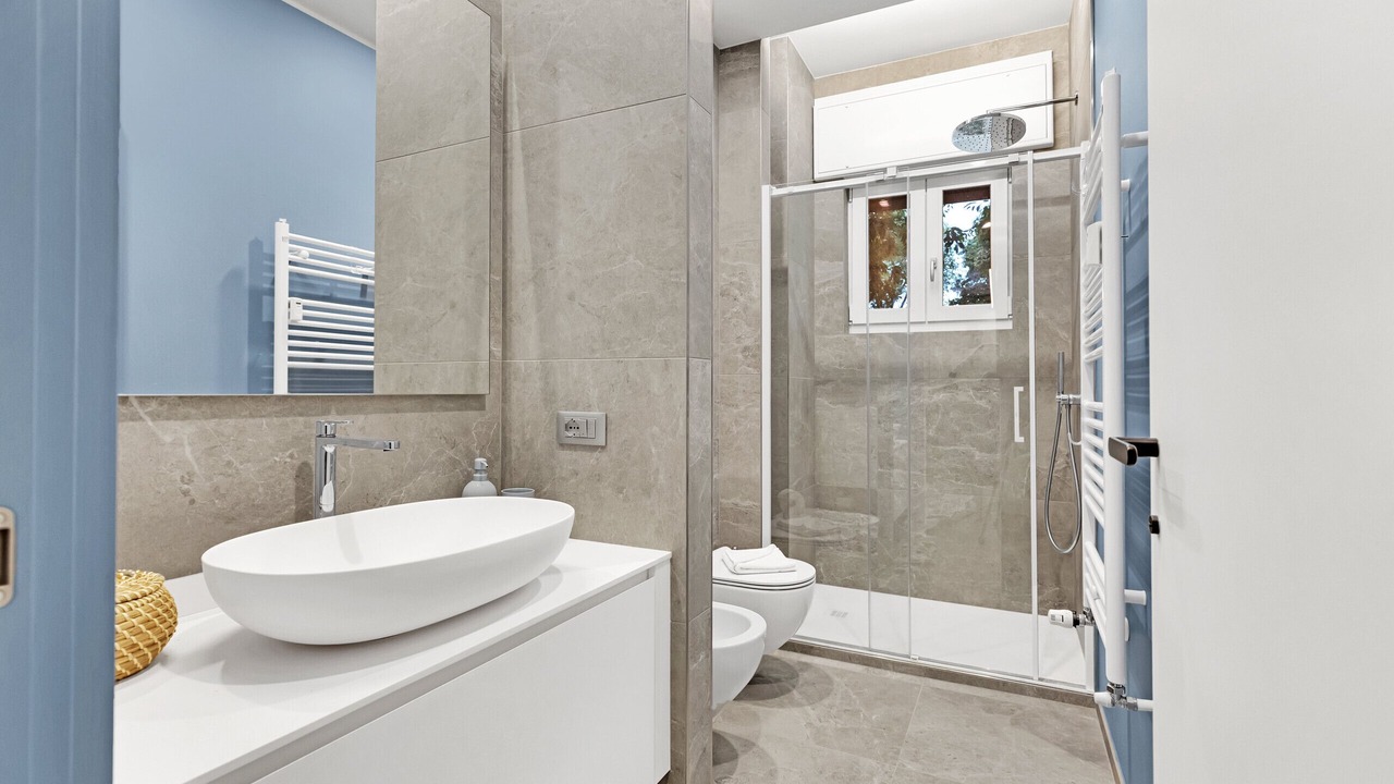 Photo of Bathroom in Lorenteggio