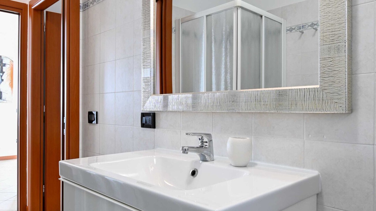 Photo of Bathroom in Costa Volpino