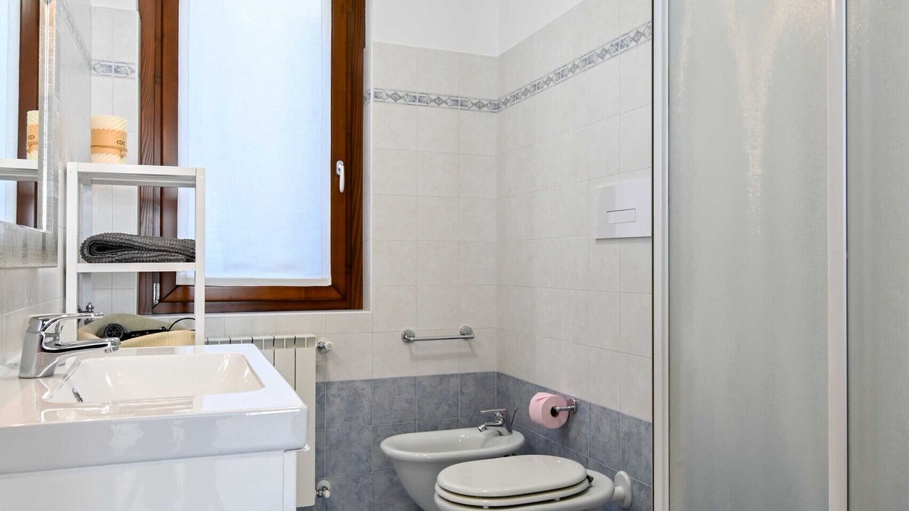 Photo of Bathroom in Costa Volpino