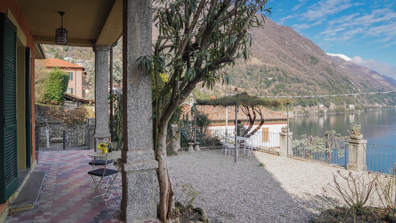 Photo of Patio Balcony in Argegno