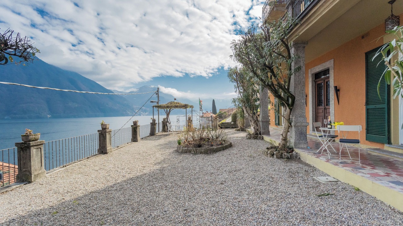 Photo of Patio Balcony in Argegno