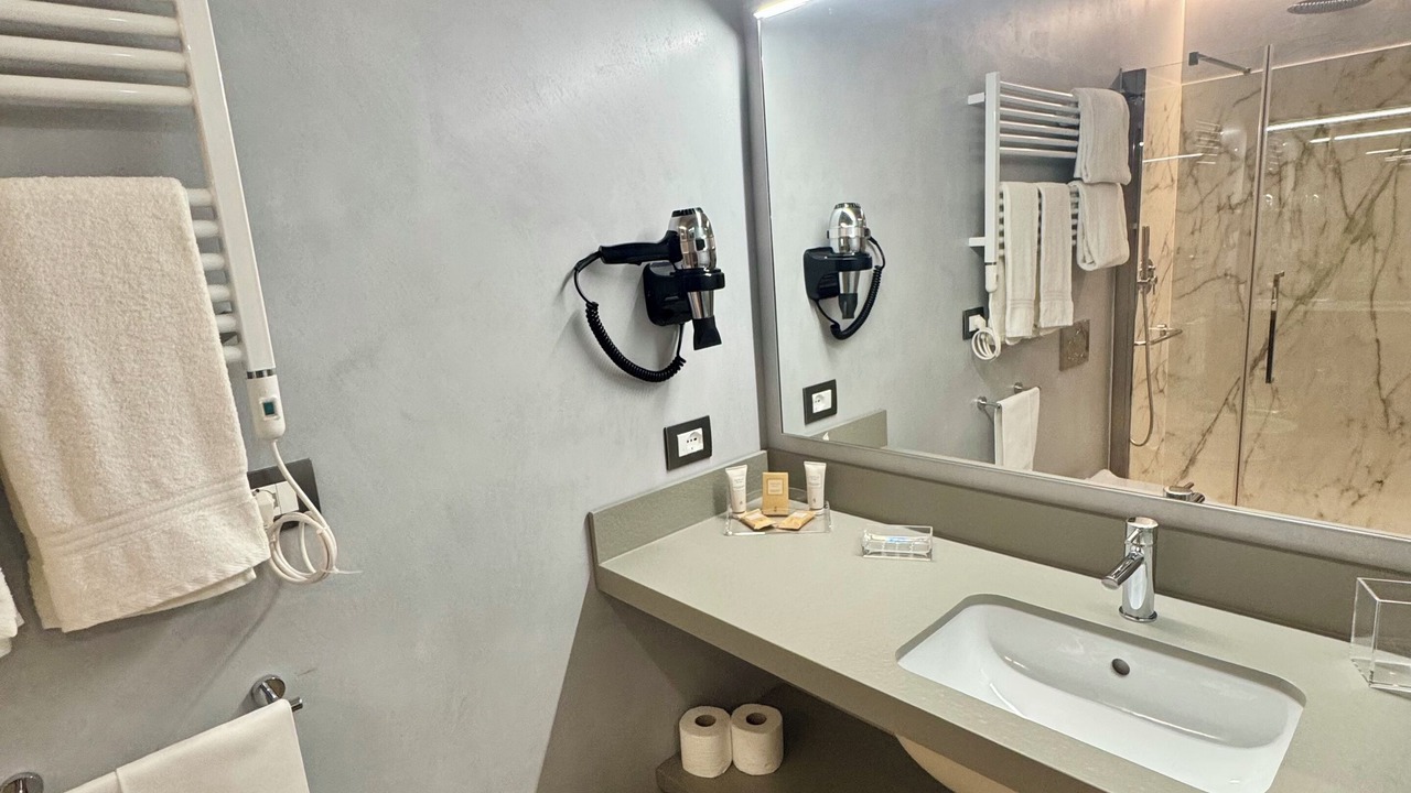Photo of Bathroom in Central Station