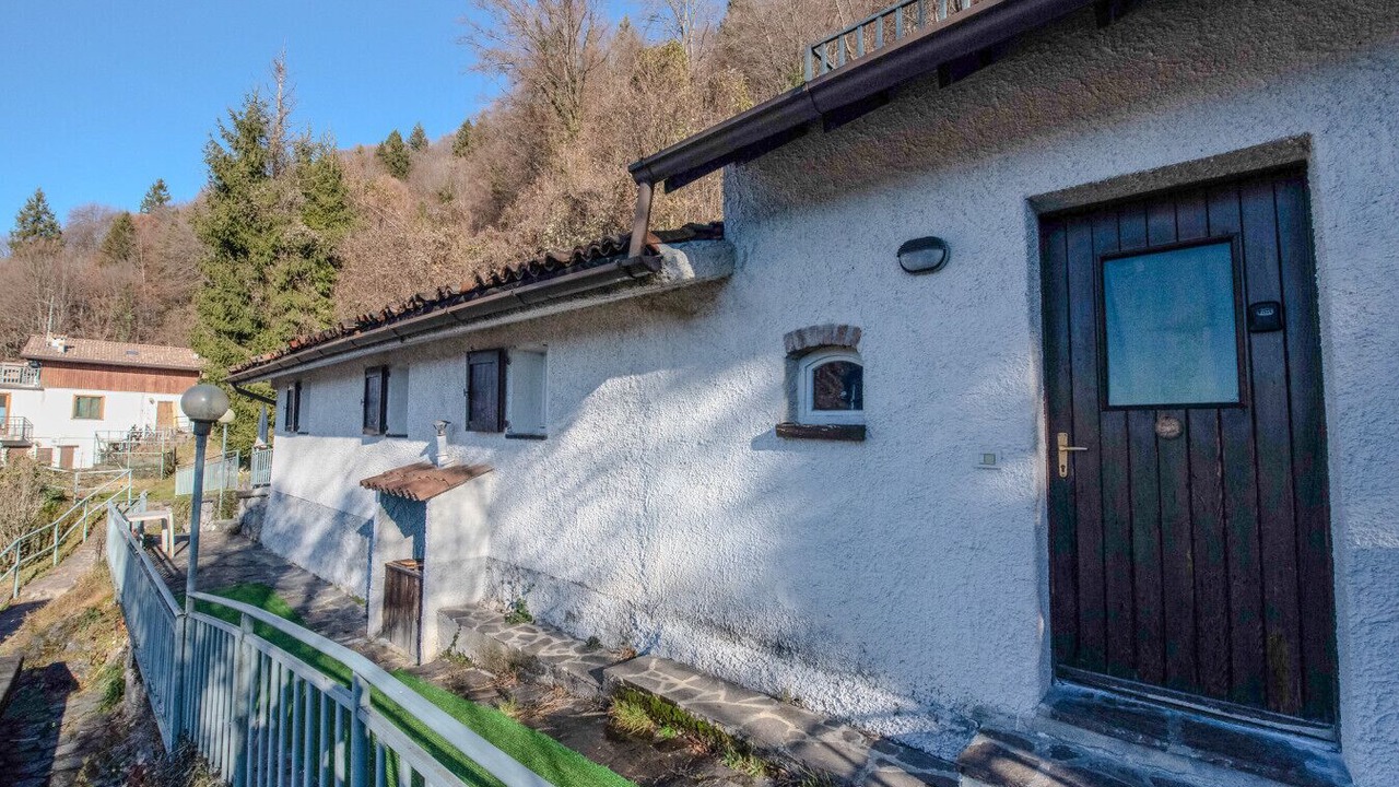 Photo of Outdoor in Serina