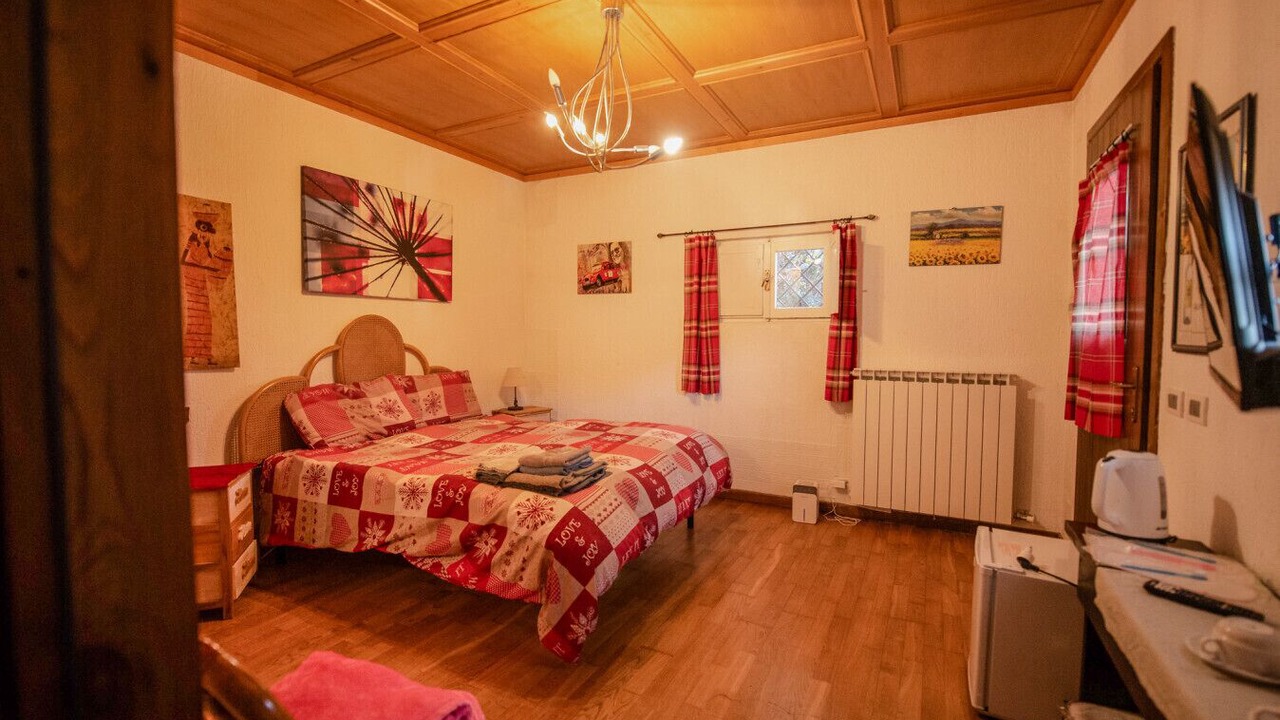 Photo of Bedroom in Serina