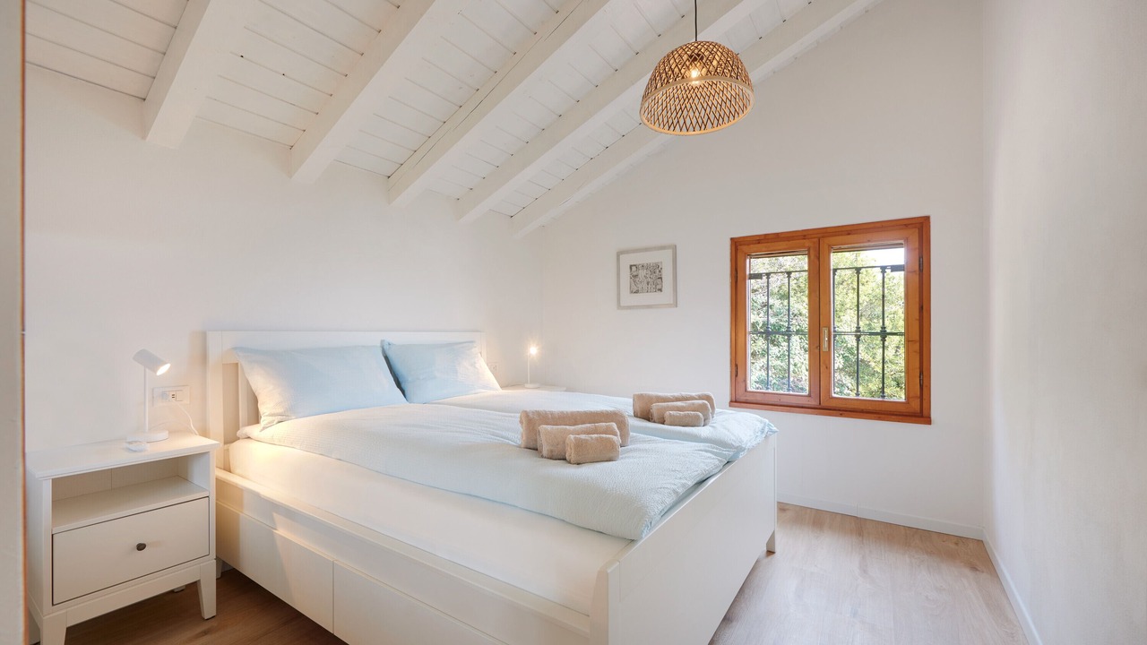 Photo of Bedroom in Toscolano Maderno