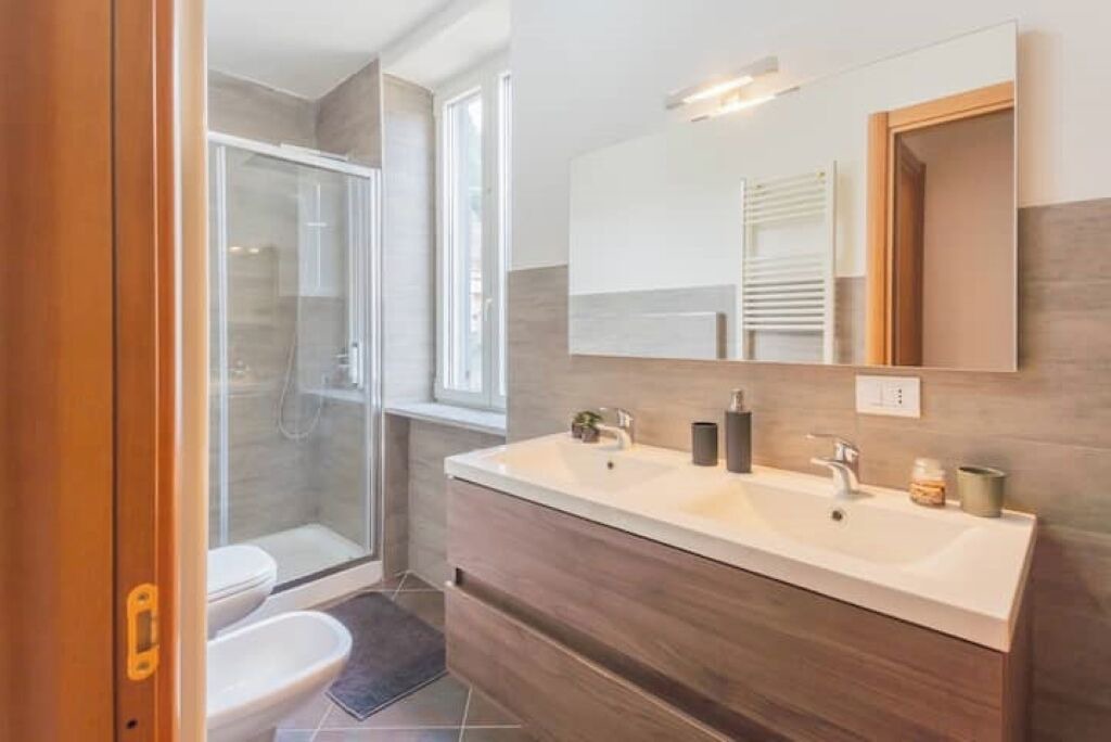 Photo of Bathroom in Albate